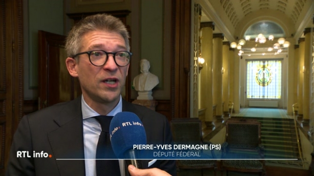 Les débats au sujet de la déclaration de politique générale du premier ministre Bart De Wever ont duré plus de 20 heures à la Chambre. Mais ce sont les chefs de groupe, et non les ministres, qui ont répondu aux questions de l'opposition. Plusieurs députés l'ont déploré.