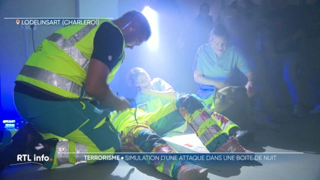 Le CHU Charleroi-Chimay est reconnu comme un centre trauma depuis 2019. La formation du jour envisageait plusieurs scénarios, dont une attaque dans une boîte de nuit avec plusieurs victimes.