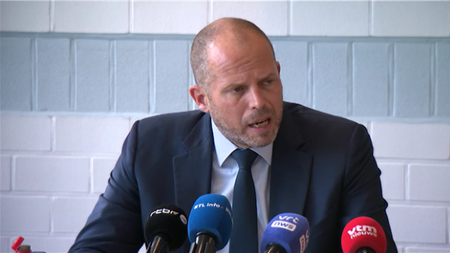 Ce dimanche midi, on en sait un peu plus sur les circonstances dans lesquelles un militaire belge a trouvé la mort en mission en Lituanie. La Défense organise une conférence de presse pour évoquer ce décès. Theo Francken, ministre de la Défense, s'exprime.
