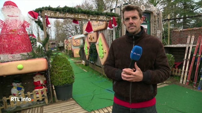 Passionné par la magie de Noël, Serge Hennebel dépense sans compter pour transformer sa propriété en village de Noël depuis 26 ans. Le point en direct du monde féérique à Hamme-Mille, avec Michaël Menten.