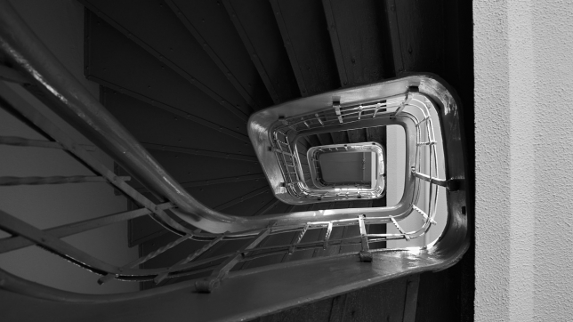 stairs-4996638_1280.jpg