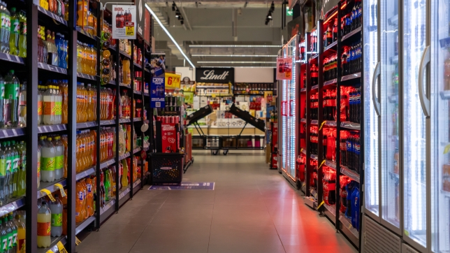 Les rayons d’un supermarché Carrefour