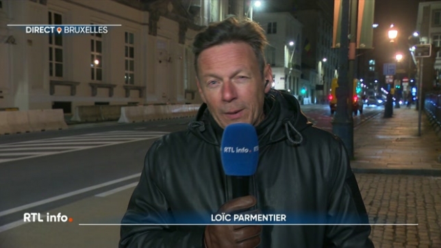 Loïc Parmentier fait le point sur le conseil des ministres restreint du gouvernement fédéral. Ce dernier doit encore régler une série de dossiers liés à la confection du budget. On apprend ce soir que l'Etat belge souhaite vendre ses parts dans Belfius et engranger 2 milliards d'euros.