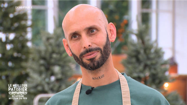 L’audace ne paie pas toujours. Adrien, demi-finaliste du Meilleur Pâtissier, a vu ses espoirs fondre comme neige au soleil après une critique cinglante de Pierre Hermé sur son gâteau de montagne.