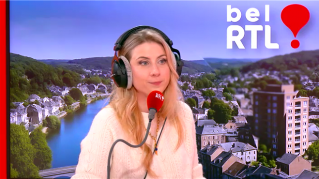 Révélée par son humour grinçant, Laura Laune dévoile aujourd’hui une facette plus intime. Avec Glory Alleluia, elle raconte son diagnostic d’Asperger et les épreuves invisibles derrière les projecteurs.