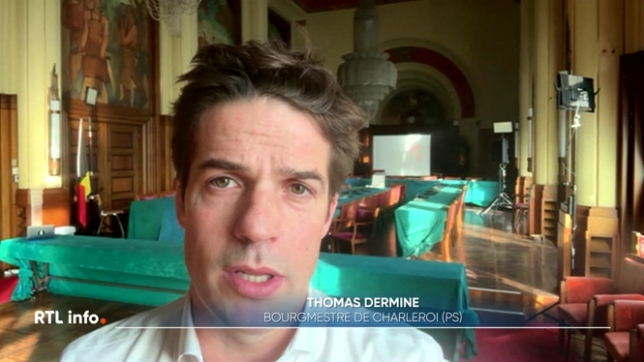 La ville de Charleroi est donc visée par la compagnie aérienne qui lui reproche notamment la nouvelle taxe qu'elle veut imposer à l'aéroport de Charleroi. Le bourgmestre carolo se défend. Il ne fera pas marche arrière et estime que le problème vient uniquement des nouvelles taxes fédérales.