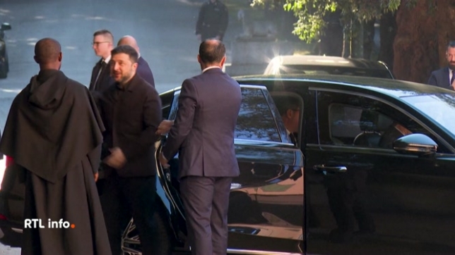 Il a précisé hier soir que l'Ukraine n'avait pas le droit légal ni moral de céder des territoires à la Russie. La question territoriale est un point central des négociations en cours sur un plan de paix.