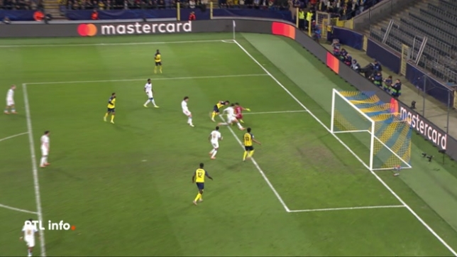 Un véritable ascenseur émotionnel pour les supporters de L'Union St-Gilloise hier soir en Ligue des Champions. Les Bruxellois se sont inclinés contre l'Olympique de Marseille 2-3, au grand dam des supporters bruxellois...