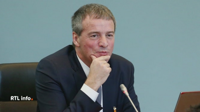 Dans le dossier de l'affaire Néthys, le parquet compte renvoyer 10 suspects, dont Stéphane Moreau, devant le tribunal pour y être jugés. Ce sera à la chambre du conseil de trancher. A moins que les suspects ne concluent un accord financier avec le parquet pour éviter le procès.