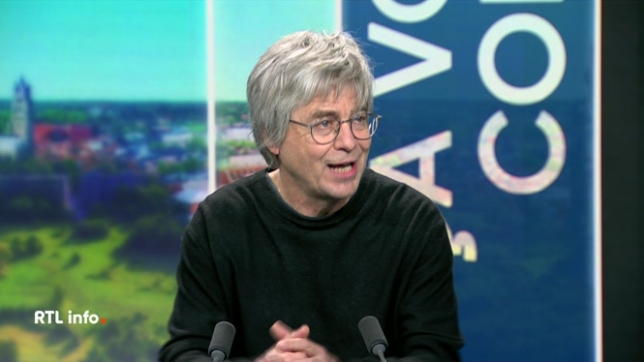 Gilles Goetghebuer, rédacteur en chef des magazines Zatopek et Sport et Vie, est l'invité du RTL info 13H. Il commente des études interpellantes en matière de sport, notamment sur les supporters qui vivent de grandes émotions.