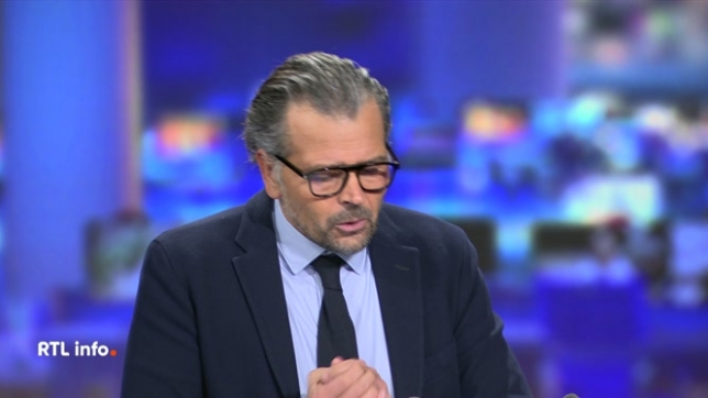 Martin Buxant, référent politique de RTL Info, revient sur l'éviction du MR dans le processus de négociations pour former un gouvernement bruxellois. Georges-Louis Bouchez est très amer après cette décision des Engagés. Y aura-t-il un impact sur les gouvernements wallon et fédéral ?