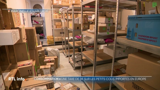 Les petits colis d'une valeur inférierure à 150 euros se verront appliqués des droits de douane de 3 euros à partir du 1er juillet 2026. Les ministres des Finances des 27 se sont accordé sur cette mesure afin de réduire l'afflux de produits, surtout chinois, qui inondent le marché européen.