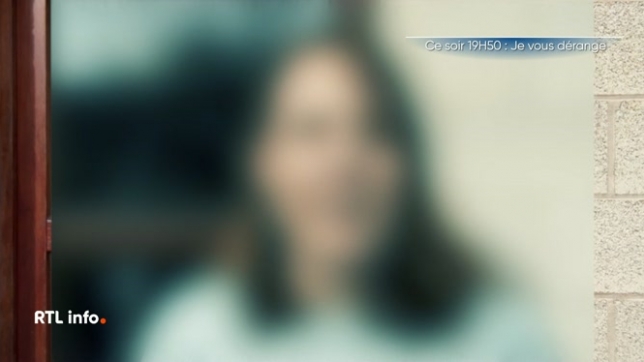 Un rapport de plusieurs économistes montre que le pouvoir d'achat des Belges a doublé en 35 ans. De quoi faire réagir certains citoyens qui constatent plutôt une baisse de leurs moyens financiers. Mais à pas à Lischtert, près d'Arlon, le village le plus riche de Wallonie. Extrait.