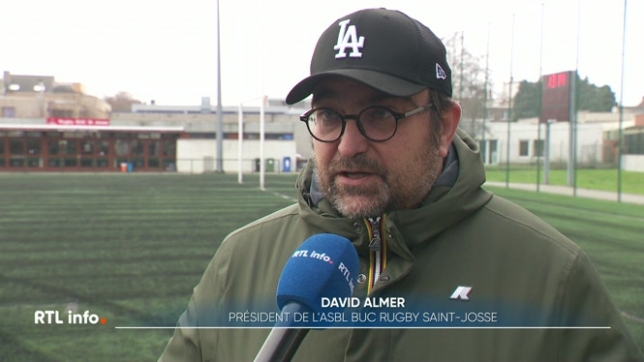 Les finances de la commune bruxelloise sont dans la rouge, elle a d'ailleurs été placée sous tutelle par la Région. Ce qui impose un cadre financier strict et une réduction des dépenses, dans les clubs sportifs notamment. A titre d'exemple, la location des terrains va augmenter.