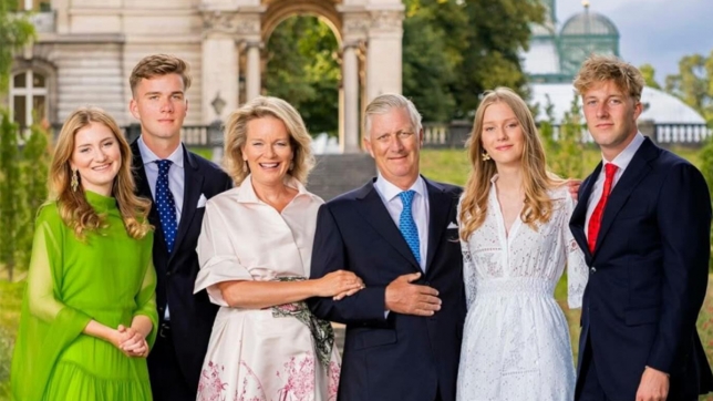 famille-royale.jpg