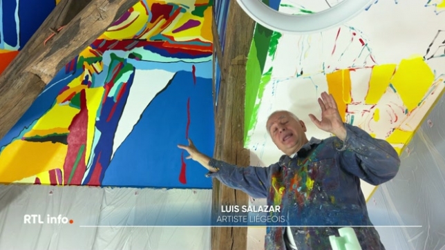 Artiste peintre, Luis Salazar réalise une fresque qu'il définit comme un chaos organisé. Il décore le plafond d'une future chambre d'hôte du château de Waroux. L'occasion pour le peintre abstrait d'origine espagnole de laisser une trace pour les générations futures. Rencontre.