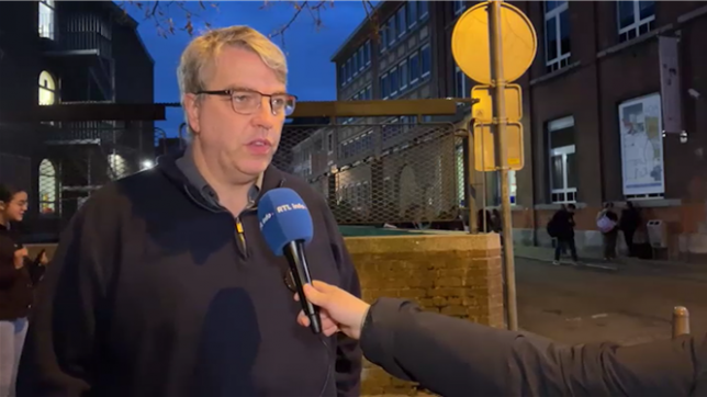 Direct de Lise Cassoth.