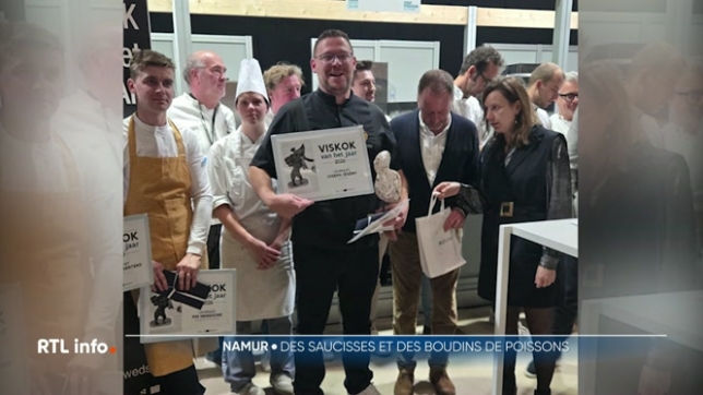 Jérémy Joseph, artisan namurois et cofondateur de « On s’en Fish » à Namur, vient de décrocher le titre de « Cuisinier de poisson de l’année 2026 » lors de la 36e édition du concours VLAM, en Flandre, face à 4 chefs flamands.