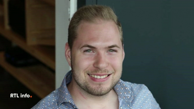 La chambre du conseil de Bruxelles a ordonné l'internement de Yassine Mahi, auteur du coup de couteau mortel qui avait coûté la vie au jeune policier Thomas Monjoie en novembre 2022 à Schaerbeek. La chambre du conseil a estimé qu'il souffrait d'un trouble mental le rendant inapte à être jugé.