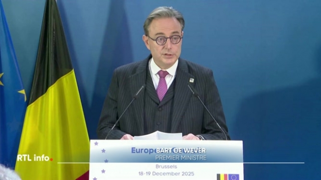 Après de longues heures de discussions, les dirigeants européens ont opté pour le prêt classique, en débloquant 90 milliards d'euros pour assurer un financement durable à l'Ukraine. La position de la Belgique a donc été entendue.