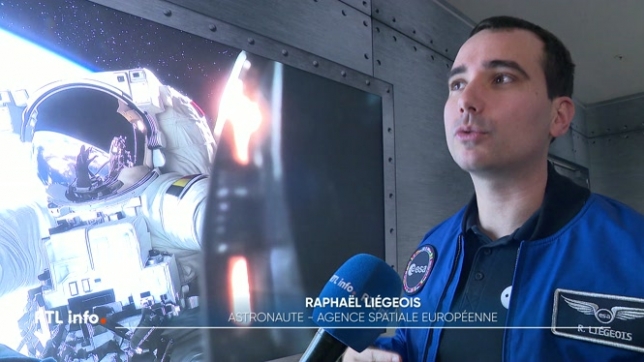 Raphaël Liegeois était également présent ce matin à l'aéroport de Bruxelles. Il inaugurait une nouvelle exposition consacrée à la place de la Belgique dans la conquête spatiale. L'occasion d'évoquer sa future mission, récemment reportée de plusieurs mois.