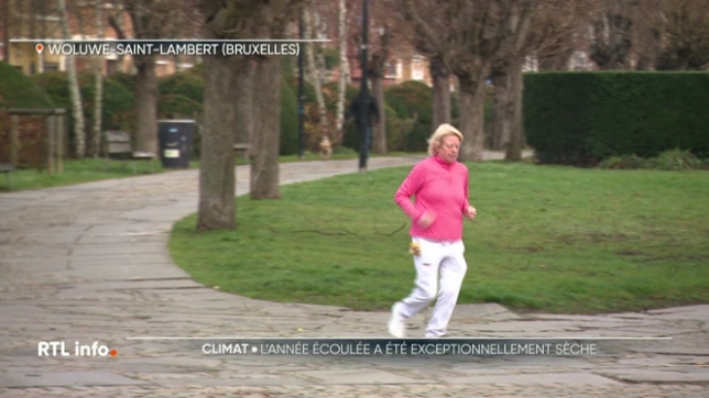 Après un début d'hiver sous la pluie, les températures vont plonger dès la nuit du réveillon de Noël, parfois en dessous de zéro. L'IRM qui, en parallèle de ces prévisions, a tiré un bilan de l'année qui vient de s'écouler: une année record pour la sécheresse et la chaleur.