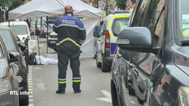 Un homme armé d'un couteau, menaçant des passants en plein coeur d'Ajaccio samedi midi, a été tué par la police, le procureur écartant à ce stade un acte terroriste.