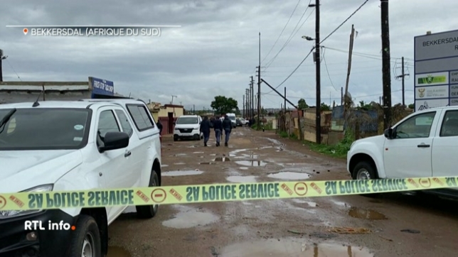 C'est la deuxième fusillade en un mois à Johannesburg. 9 personnes ont été tuées et 10 autres ont été blessées par plusieurs hommes armés, qui ont ouvert le feu dans une taverne, puis au hasard dans la rue. Les violences seraient liées aux gangs et à l'alcool.