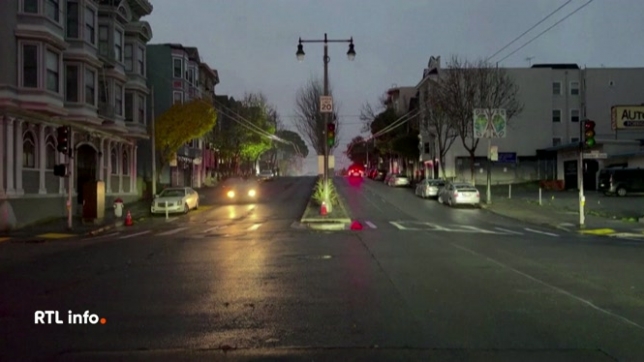 Une panne d'électricité a touché hier soir 130.000 foyers et perturbé les transports à San Francisco. La coupure a été causée par un incendie dans une sous-station électrique. De nombreux commerces ont dû fermer, en pleine période d'achats de Noël.