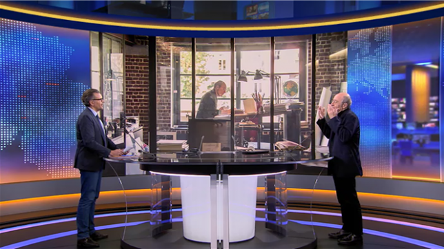 Martin Buxant reçoit chaque dimanche une personnalité publique ou politique qui fait l'actualité.