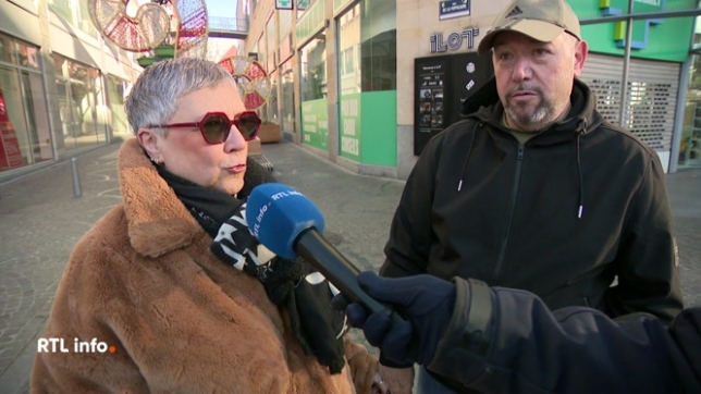 Le président français Emmanuel Macron lui a rendu hommage sur son réseau social X : Elle nous touchait. Nous pleurons une légende du siècle. De nombreuses réactions ont afflué, en France comme en Belgique, notamment à Liège ce matin.