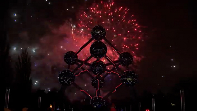 WEB FEU ARTIFICE.00_00_53_10.Still001.jpg