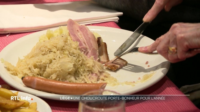 En direct de Liège, Samuel Ledoux explique la tradition de la choucroute, à laquelle sont attachés de nombreux Liégeois.