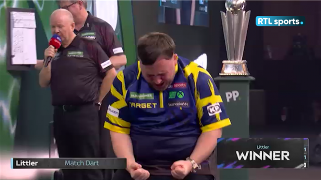 Mondiaux de Darts : intraitable, Luke Littler s'offre un doublé mondial