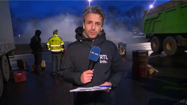 Mobilisation des agriculteurs : l'échangeur de Loncin bloqué au moins jusqu'à 20h.