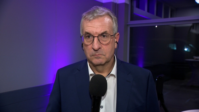 Duplex Jeholet 19h.18_59_38_02.Still001.jpg