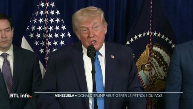 Donald Trump a révélé son ambition de contrôler l'or noir du Venezuela. Il promet d'ouvrir les immenses réserves pétrolières du pays aux géants du secteur, tout en choisissant lui-même les entreprises autorisées. Une annonce qui éclaire autrement l'arrestation du président Nicolás Maduro.