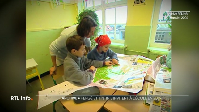 Notre archive du jour nous replonge en 2004, pour le 75e anniversaire de Tintin. Des élèves d'une école de Watermael-Boitsfort partaient à la recherche des lieux qui ont inspiré Hergé, qui a habité cette commune.