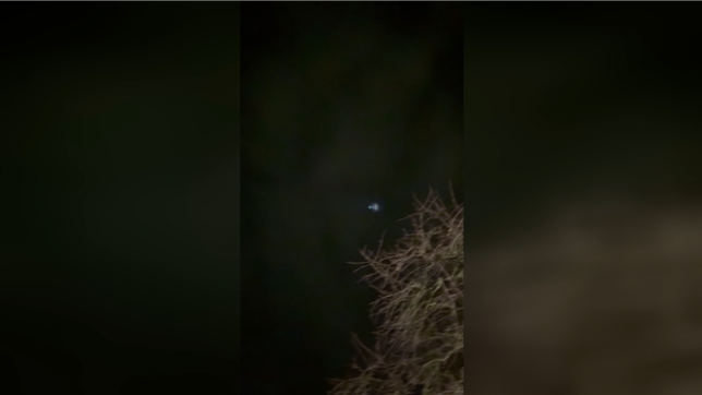 Une hélicoptère survole Le Roeulx dans le cadre d'une opération policière, probablement une course-poursuite, en partance de Bruxelles.