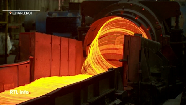 Le groupe Riva a annoncé ce vendredi après-midi, lors d'un conseil d'entreprise extraordinaire, vouloir licencier 180 ouvriers de la phase à chaud sur le site de Thy-Marcinelle à Charleroi.