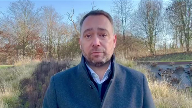 Réaction de Maxime Prévot.