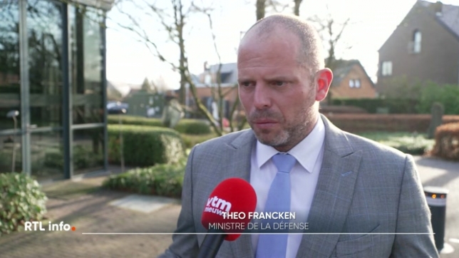 Un officier belge participera dès lundi à une mission internationale de reconnaissance au Groenland. L'annonce a surpris, parfois même fait sourire… Pourtant, derrière ce déplacement se joue une véritable partie d'échecs diplomatique à laquelle la Belgique entend prendre part.