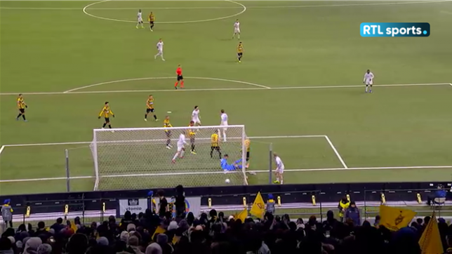 Ligue des Champions : le drôle de but de Vanaken contre le Kairat Almaty