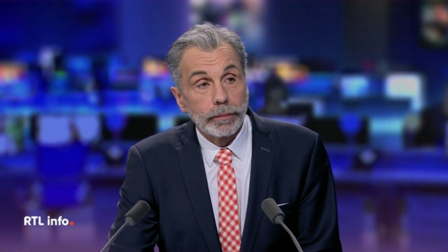 Christophe Deborsu est reparti aux Etats-Unis un an après les élections présidentielles pour répondre à cette question. Il s'est notamment rendu devant la résidence de Donald Trump en Floride. C'est aussi un club pour riches hommes d'affaires.