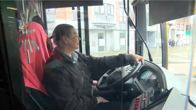 Combien gagnent les conducteurs de trains et de bus TEC en Belgique ?