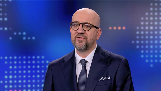 Martin Buxant reçoit chaque dimanche une personnalité publique ou politique qui fait l'actualité.