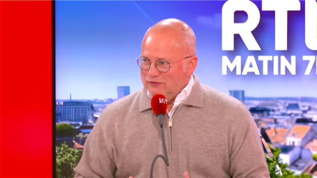 Jean-Luc Crucke, ministre de la Mobilité, était l’invité de 7h50 de bel RTL en ce premier jour de grève pour les transports en commun en Wallonie et à Bruxelles. Il affirme comprendre la colère des usagers, et souligne l'importance de prépater la SNCB à la concurrence.