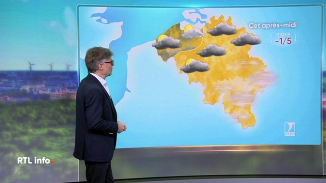 En plateau, Stephan van Bellinghen donne ses prévisions météo pour les prochaines heures et les prochains jours. Les éclaircies arrivent et les températures remontent avant le retour des nuages pour le reste de la semaine.