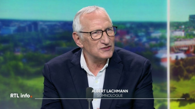 Invité du RTLinfo 13h, Albert Lachmann, somnologue, évoque les parasomnies. De quoi s'agit-il ? Quels sont les types de parasomnies ? Décryptage.