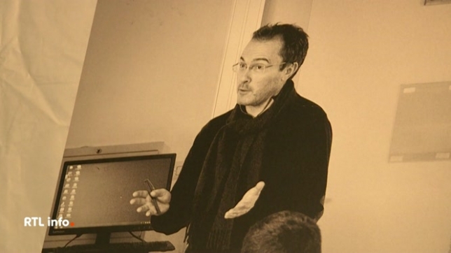 Le procès en appel de 4 personnes qui ont joué un rôle dans l'assassinat de Samuel Paty s'est ouvert aujourd'hui devant la cour d'assises d'appel spécial de Paris. L'enseignant de 47 ans avait été tué en 2020 par un islamiste tchétchène après une campagne de haine et d'intimidation.